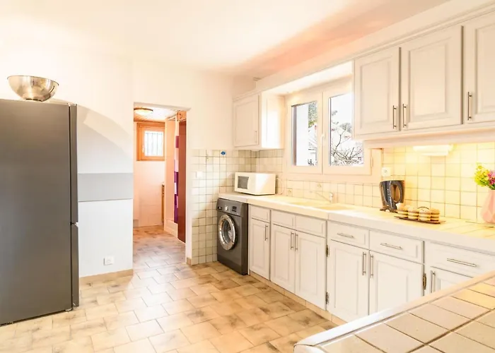 Yuvita By Interhome *